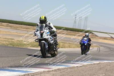 media/Jun-16-2024-Lets Ride (Sun) [[4ae6dd1f02]]/Group B/1220pm (Wheelie Bump)/